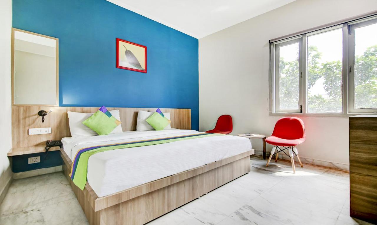 Treebo Mall View, Dlf Phase II Gurgaon Luaran gambar
