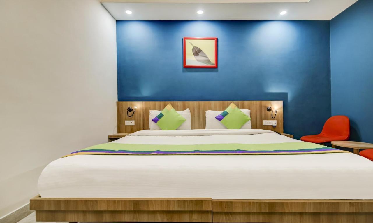 Treebo Mall View, Dlf Phase II Gurgaon Luaran gambar