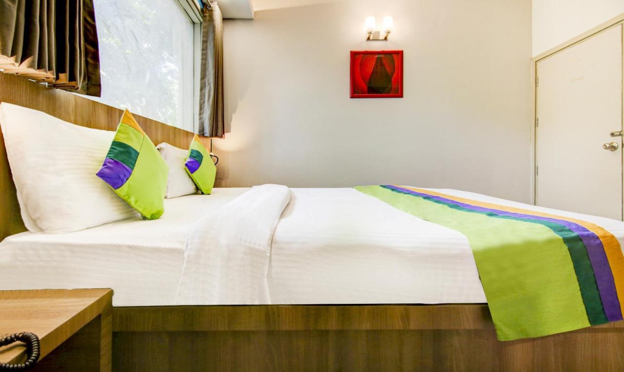 Treebo Mall View, Dlf Phase II Gurgaon Luaran gambar
